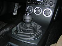 Momo Shift Knob and Boot Installed-dscn0553.jpg