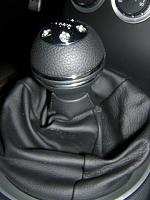 Momo Shift Knob and Boot Installed-dscn0554.jpg