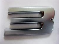 350 Trunk Emblem-img_0482.jpg