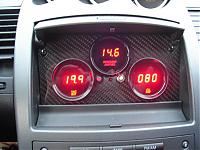 pictures on guages above radio-dsc01687-1-.jpg