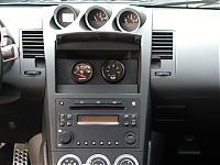 pictures on guages above radio-gaugepod2-1-.jpg