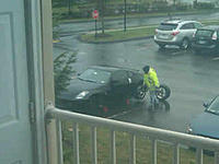 So i wake up this morning.. and look what i find-img00006-20090406-1350.jpg