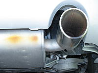 Yikes! Muffler discoloration can't be good.-img_3285_1.jpg