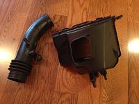 2004 OEM Airbox and Tube-271e36a5-0274-47fe-b7e7-613c1a2bcb5c.jpeg