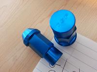 OEM Shift Knob &amp; Godspeed Lug Nuts-20121126_110228.jpg
