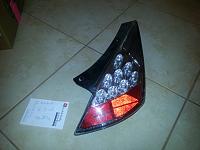 JDM OEM 06+ Right Side Tailight-img_20121231_125104.jpg