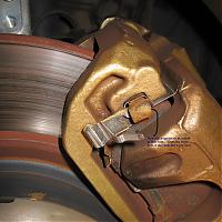 what's going on with my break pads?-rightside.jpg