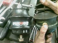 steering stickin wtf?-motor-mount-compare.jpg