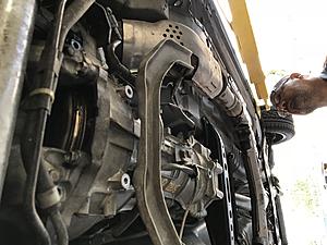 Transmission cover missing?-1d7eab3b-9dfb-4740-bd30-41fb2898e5d6.jpeg