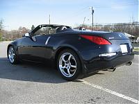 LAST stock pics of my 07 SMB Roadster-img_1423.jpg