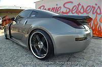 Any two tone z's-350z-pic-3.jpg