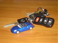 Post your pics of your &quot;TOY/MODEL&quot; Z's!-350z-20keys_2.jpg