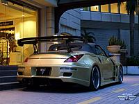 woow .. have u seen those z's>>-wnv7-nissan350z.jpg