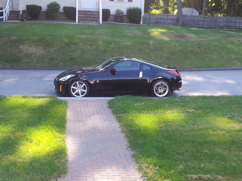 Name:  350z.jpg
Views: 113
Size:  480.0 KB