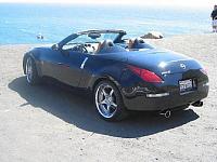 let's see the ONE best pic of your car-z-at-beach.jpg