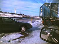 How does the 350Z handles in the snow and rain?-treopic226_23dec04.jpg