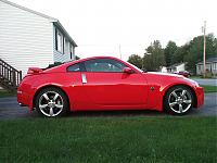 350Z in the driveway!-my-z.jpg