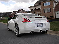 Sold the BMW and BOUGHT the Z!!!!!-z-rear.jpg