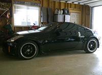 New 2004 Z owner..-side-z.jpg