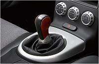 How to get the Red leather option on the 380rs Nismo?-in_img03_b.jpg