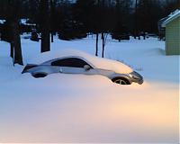 Snow in NE Philly....Had to drive the Z home from work...-350zsnow.jpg