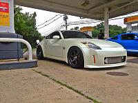 z owners in nj? where u from?-z-at-pump.jpg