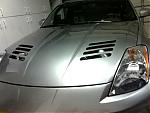 Anyone know of a body shop that could cut vents into my OEM hood?-05-10-06_2232.jpg