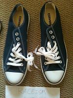 Converse Chucks Size 9 / Navy Blue-a2.jpg