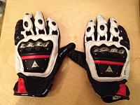 Dainese jacket/gloves, Arai helmet, Puma Flat v2 boots-zoompy.pury11-7-12-.jpg