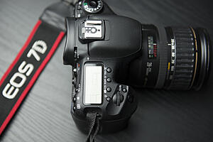 Canon 7D w/ 28-135mm kit lens *LIKE NEW CONDITION*-guczkqc.jpg