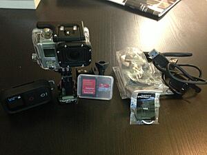 GoPro Hero 3 Black Edition +64 Gig memory card-3brgtq8.jpg