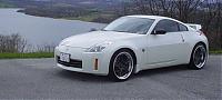 Would someone be so kind to photoshop my wheels black?-blackwheels.jpg