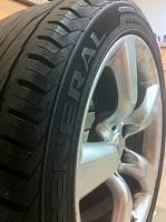 35TH ANNIVERSARY STOCK WHEELS/TIRES (18in. 5 SPOKES)-w7.jpg