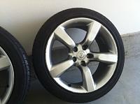 18' OEM 06 Touring Rims + Tires-image-5-.jpeg