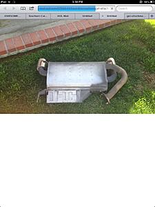 Stock exhaust-rwkh8wt.jpg