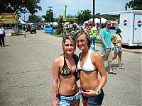 Scrapin the Coast / Z meet-girls2.jpg