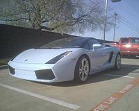 DFW's Lounge-lambo1.jpg