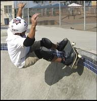 DFW's Lounge-skate_01.jpg