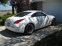 Pics of Z w/ Red Wheels?-random3069-1-.jpg