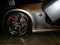 20'' Wheel &amp; Tire Discussion Thread-garage-neons-043.jpg