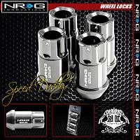 Opinions on lug color/ open or closed end ? DB Z w/ gold wheels---nrg-lugs.jpg