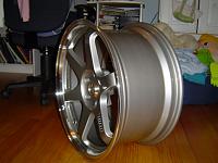They're here...(not on baby z yet though!)-volk_le37t_2.jpg