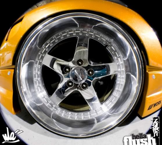 Name:  OrangeFlake240SlammedEquips3.jpg
Views: 133
Size:  61.1 KB