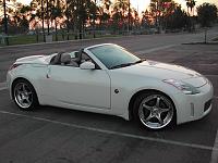 Here are some updated pic's of my car with new wheels!!!-350z-025a.jpg