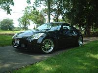 Please post Black 350z pics w/ aftermarket wheels-2003_0802_130943aa.jpg