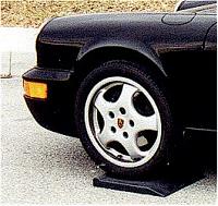 tire flatspotting prevention-prsch-blk-fqtr.jpg