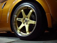 Installed My Gold LE37Ts-bigwheel.jpg