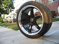 YEAH! Just got my 19&quot; Gloss Black LE37's-le37-5.jpg