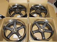 Ordered 19" Axis Hiro's in Anthracite 8.5/9.5 width and 20/25 offset =)-axis-hiros.jpg