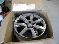 2003 OEM Chrome Wheels-resize-3.jpg
